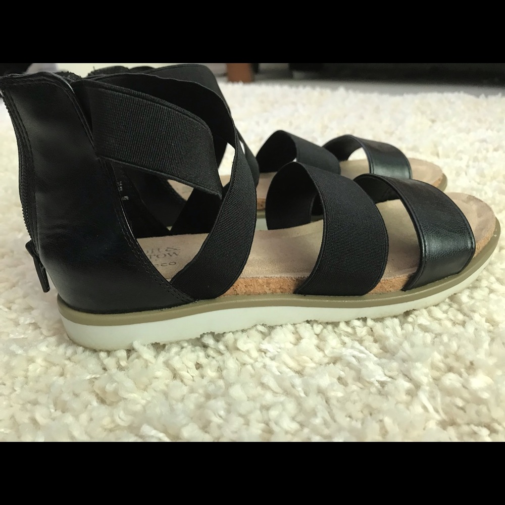 Croft and barrow black sandals